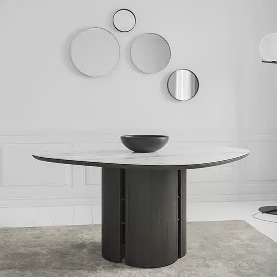 parenthesis-table